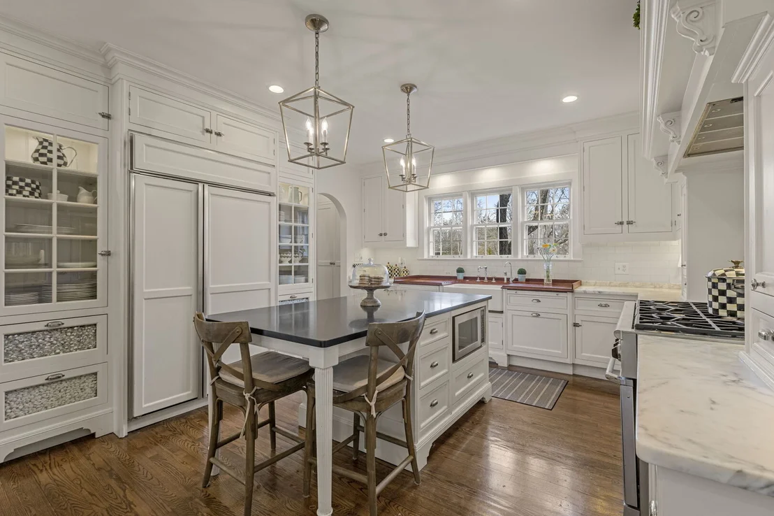Photo of 965 Castlegate Court