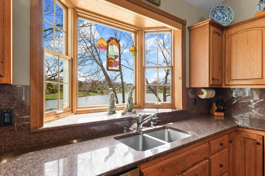Photo of 2204 Edgewater Place