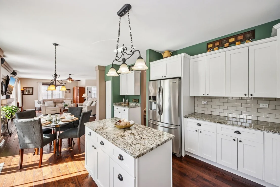 Photo of 1195 Hadley Circle