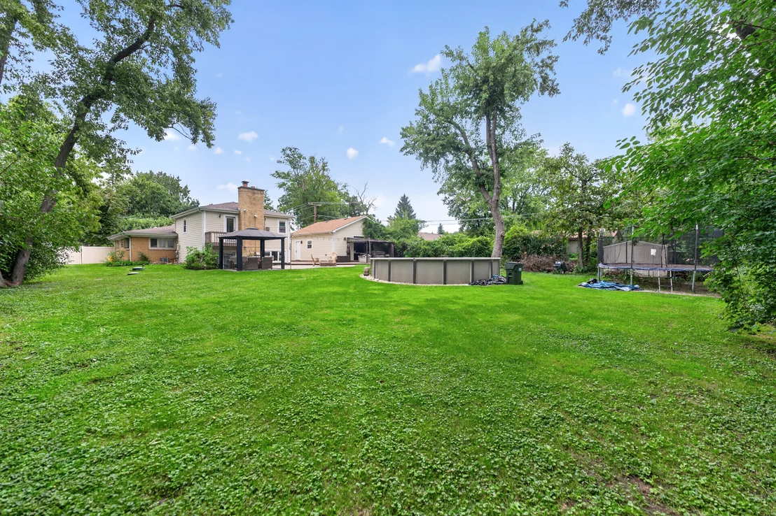 Photo of 17W041 Deerpath Road