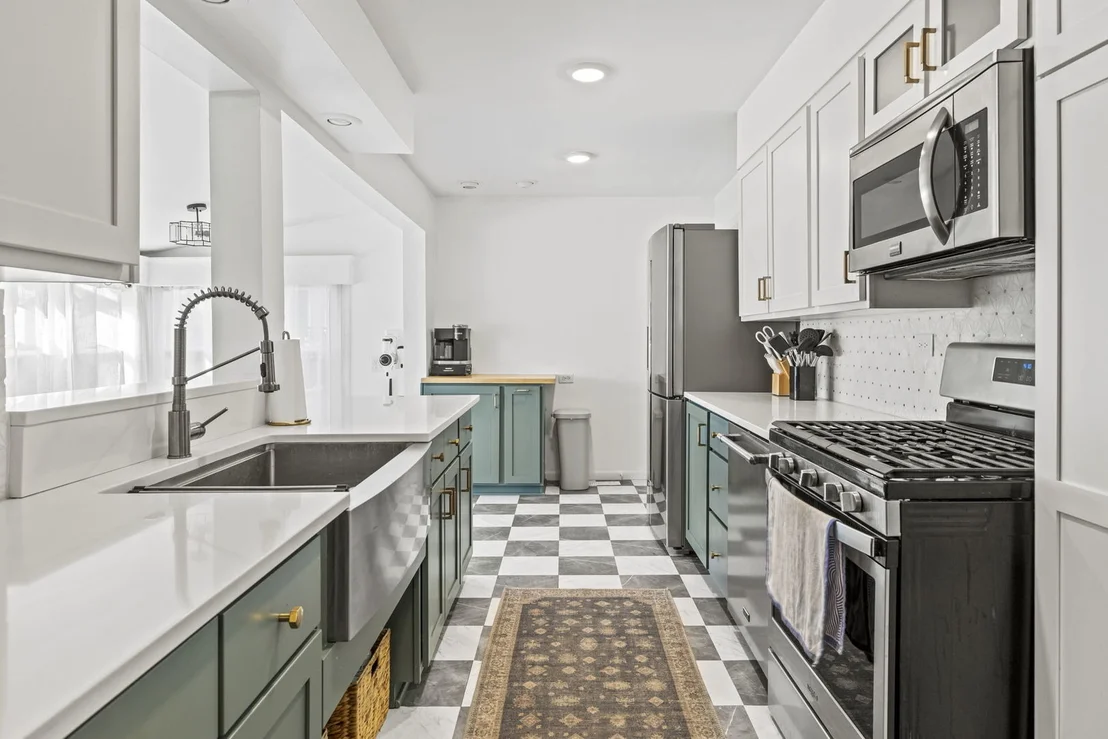 Photo of 620 Crest Street