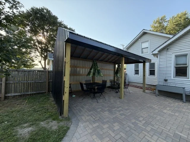 Photo of 607 5th Street