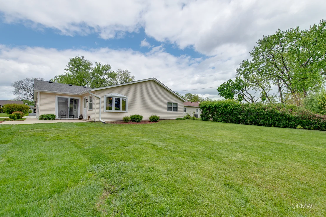 Photo of 691 Westmere Road