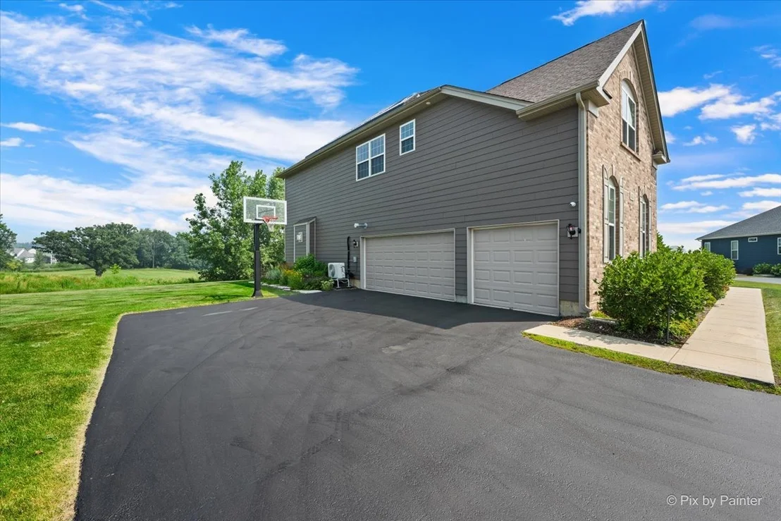 Photo of 1451 Bethpage Circle