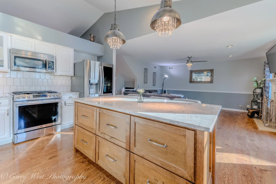Photo of 10215 Ridge Lane