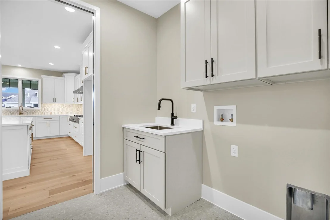Photo of 2709 Castlerock Drive