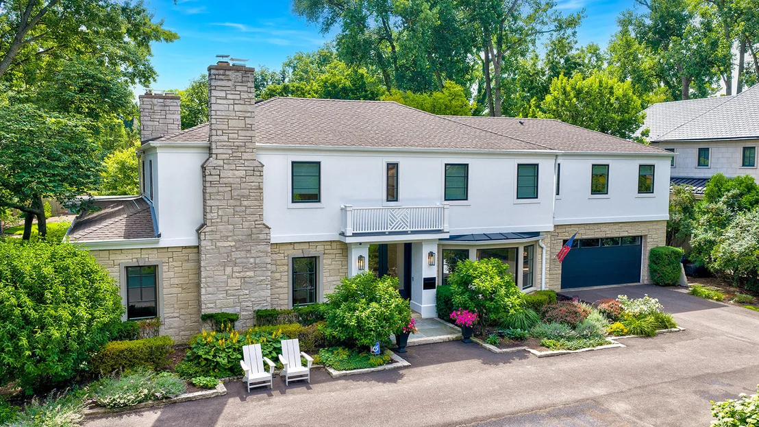 Photo of 911 Oak Drive
