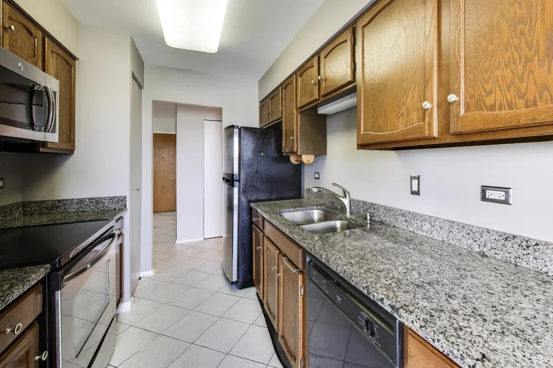 Photo of Unit 402 at 701 Forum Square