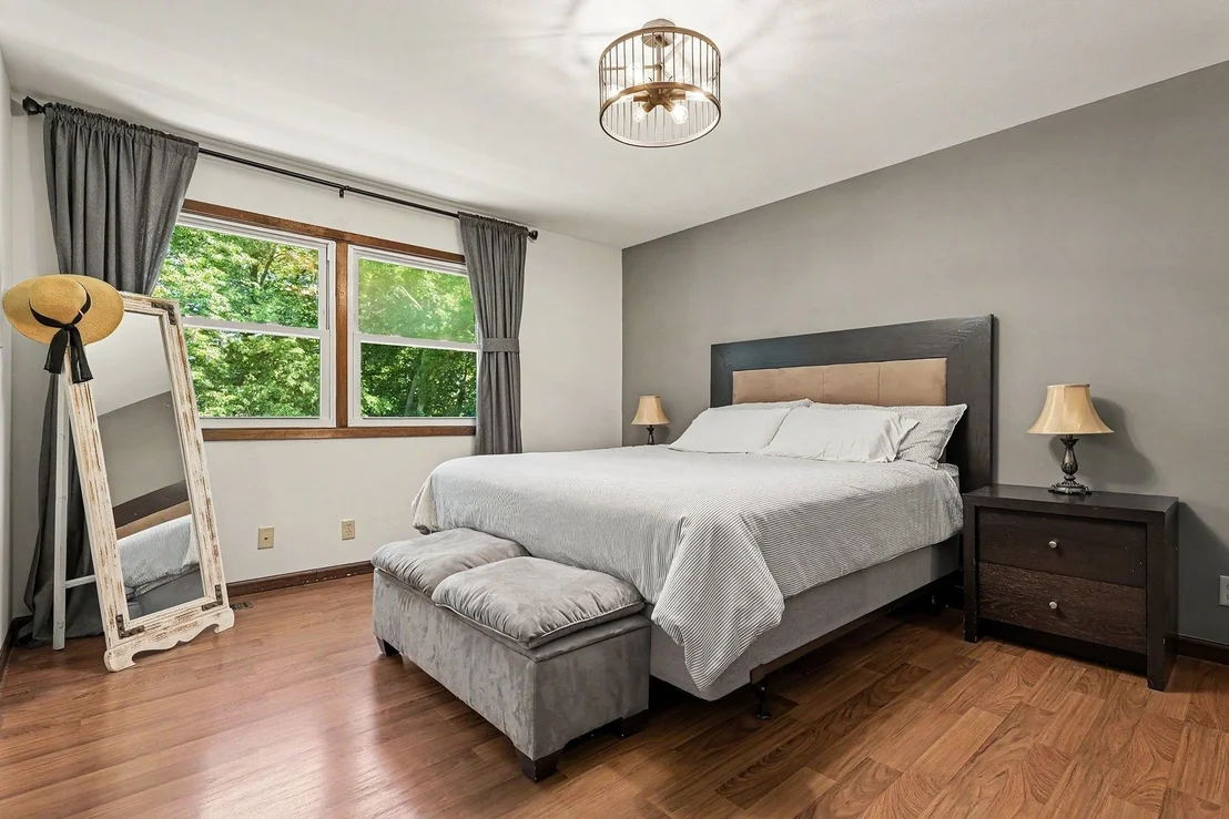 Photo of 640 Clearview Court
