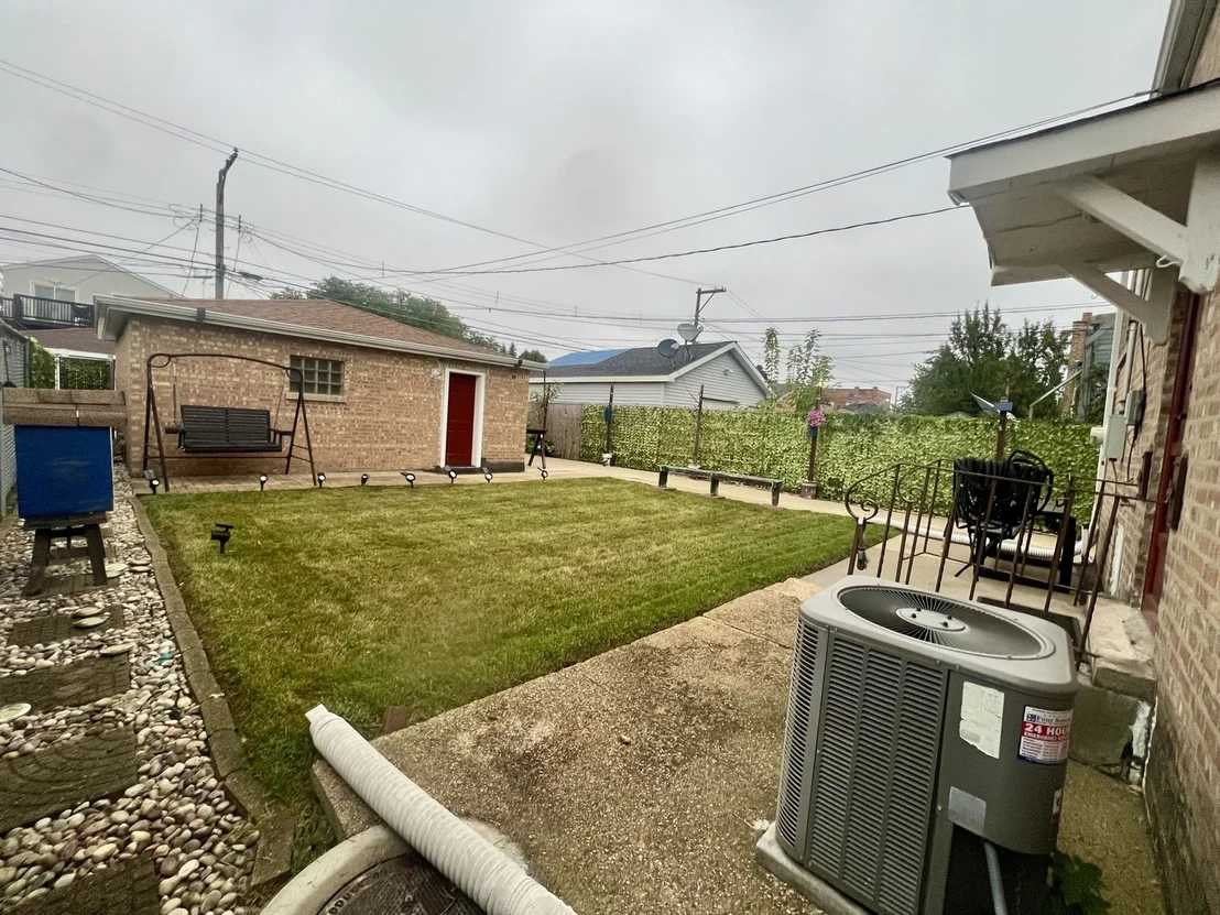 Photo of 3820 W 57th Place