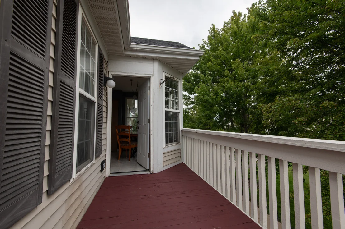 Photo of 867 Symphony Drive