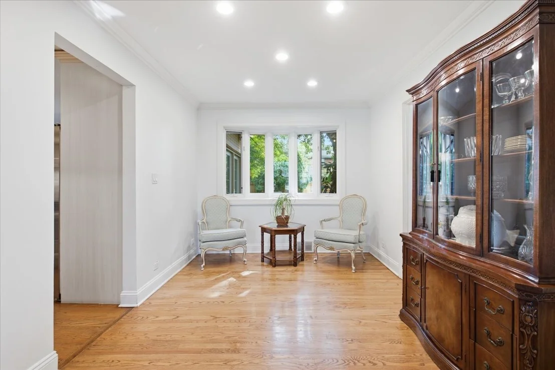 Photo of 2501 Robincrest Lane