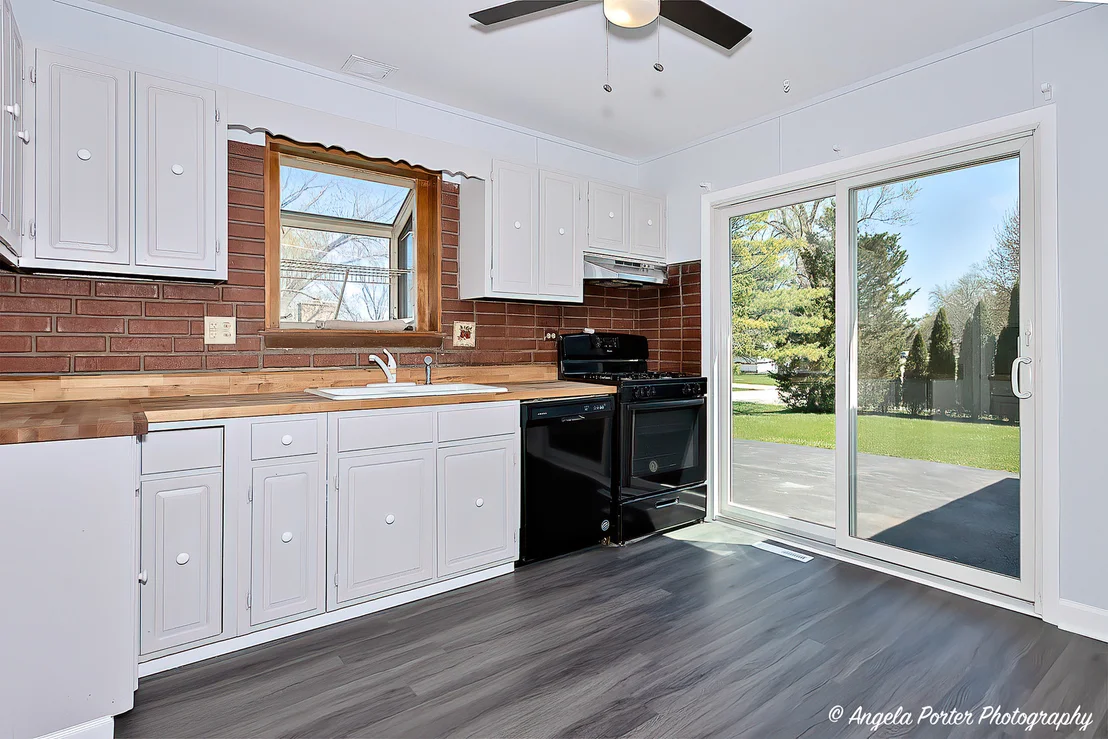 Photo of 1811 Hazelwood Drive
