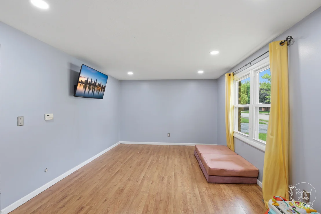 Photo of 855 Stonewall Drive