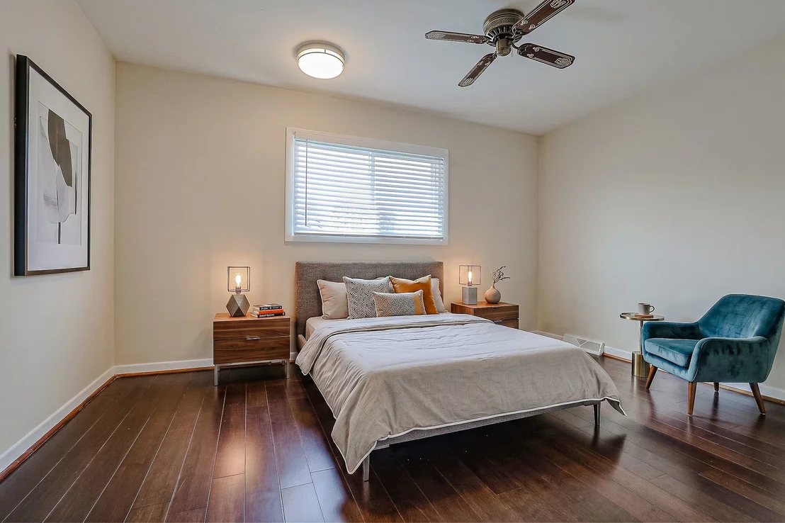 Photo of 9249 BARBERRY Lane