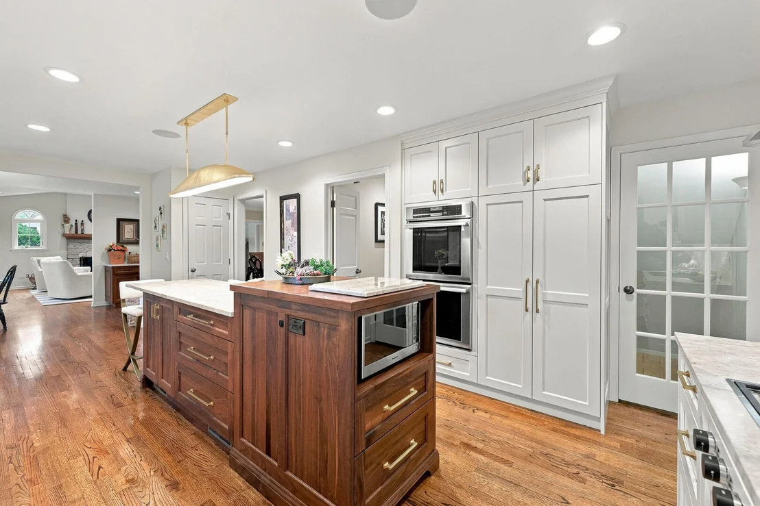 Photo of 2068 N Butternut Lane