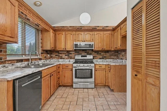 Photo of 1457 Beaumont Circle