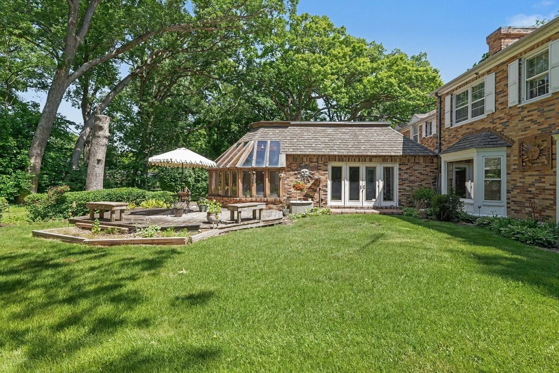 Photo of 319 Timberline Drive