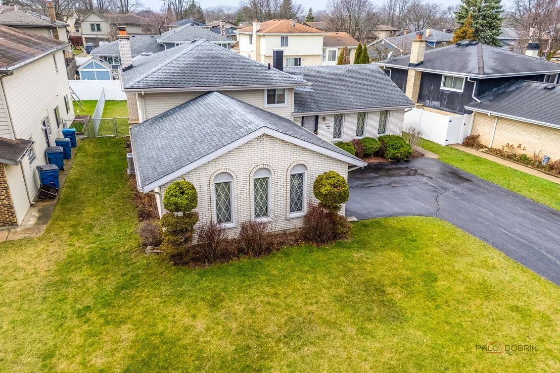 Photo of 1124 N Anvil Court