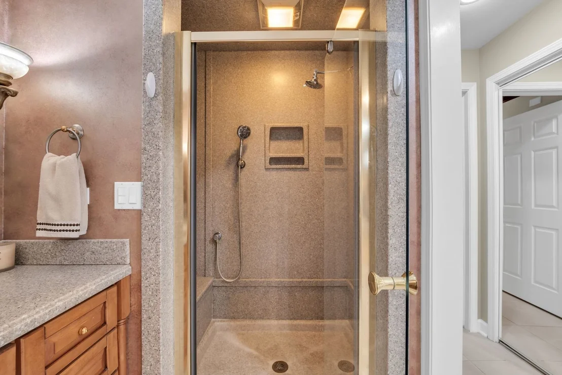 Photo of 10 Deerpath Lane