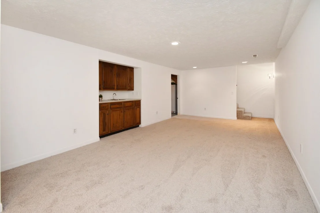Photo of 104 S Williamsburg Drive