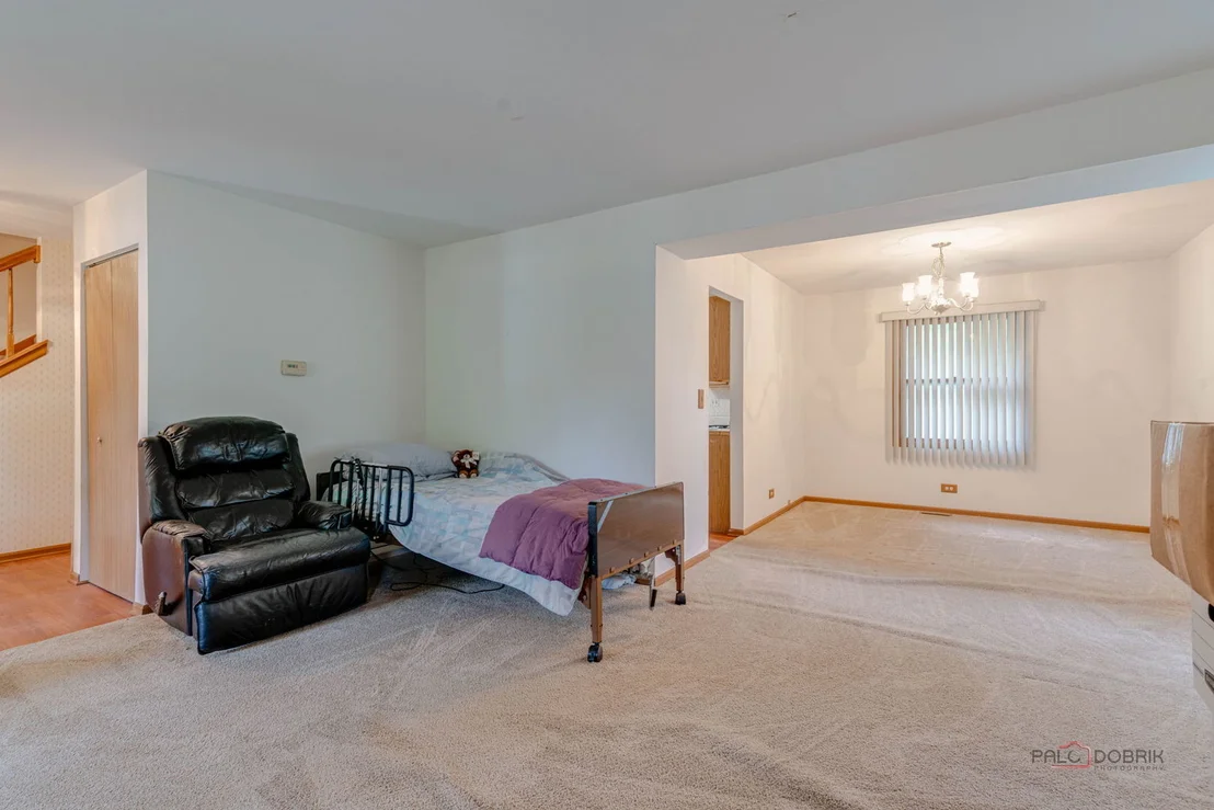 Photo of 705 Royal Glen Drive