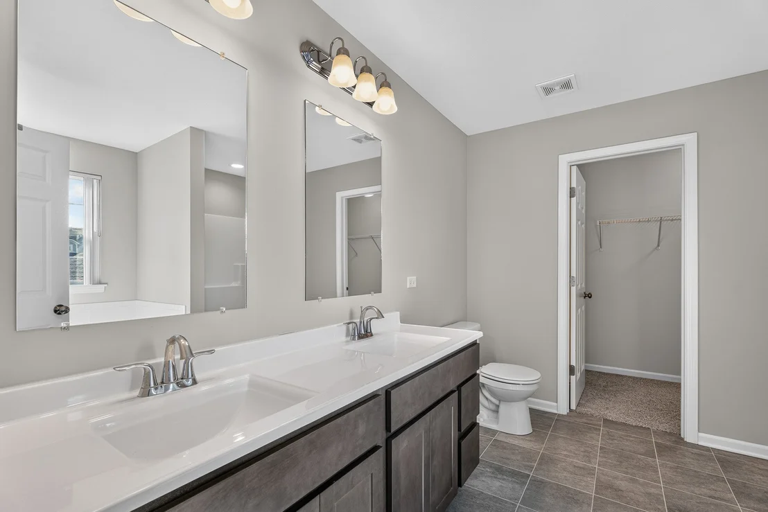 Photo of 2102 Daly Lane