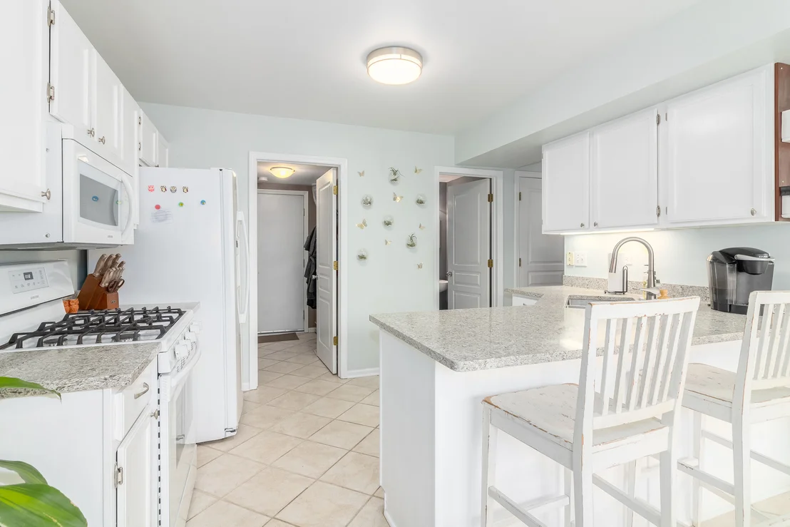 Photo of 1359 SPAULDING Road