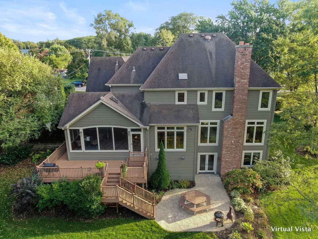 Photo of 820 Riedy Road