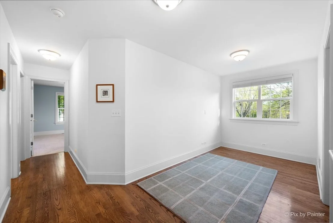 Photo of 524 Tower Place