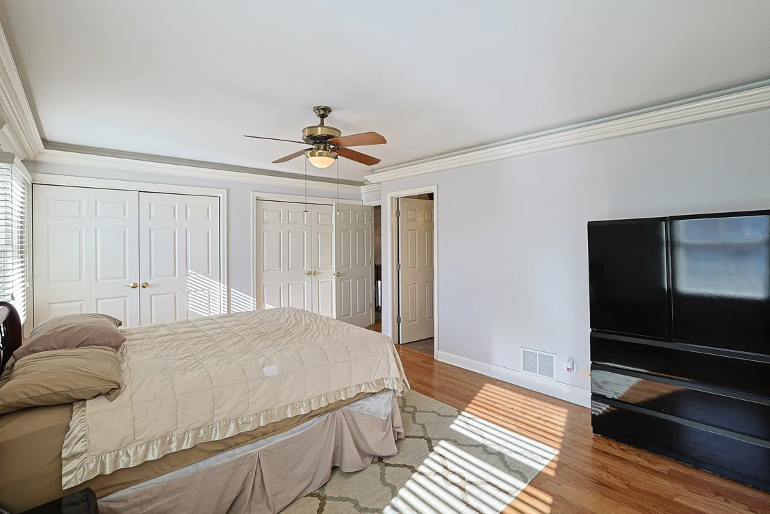Photo of 1526 Gainesboro Drive