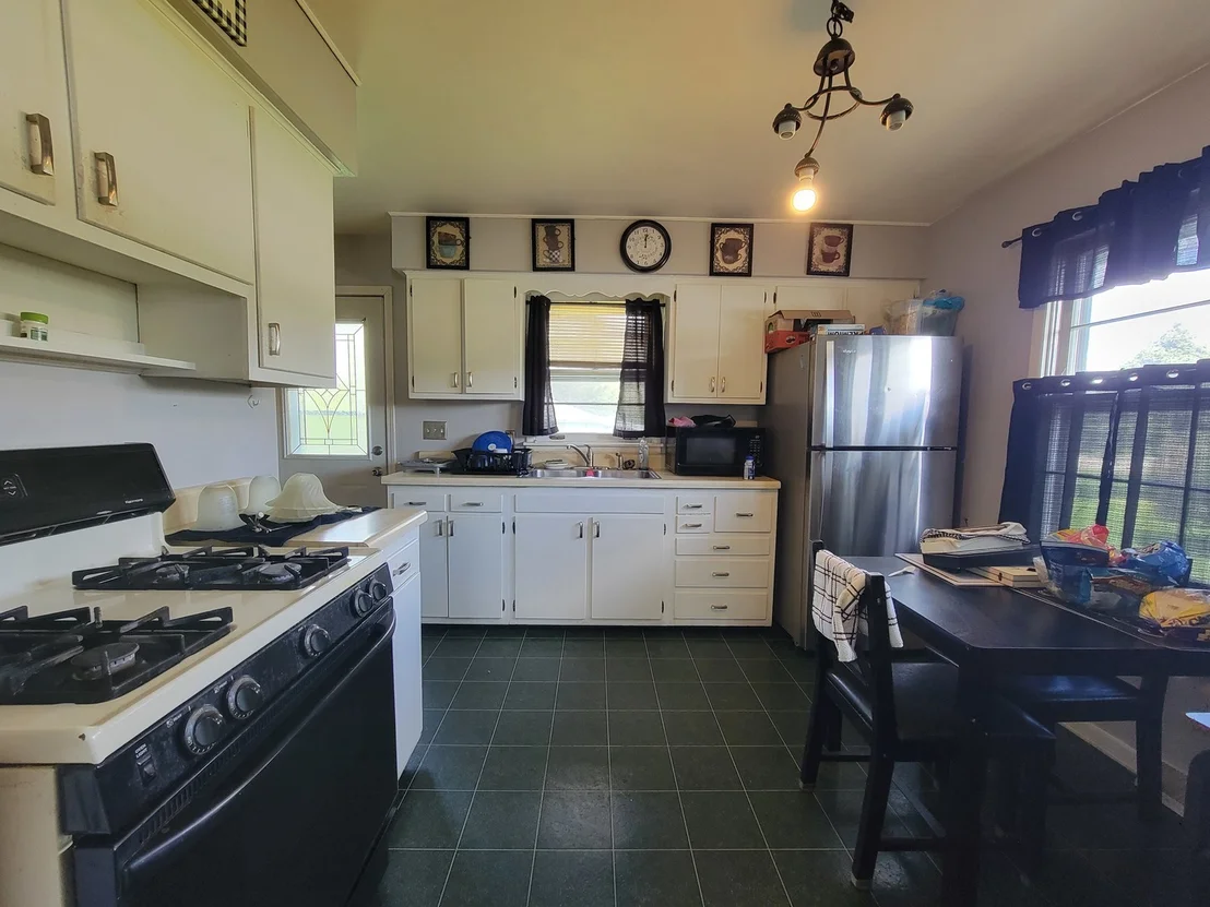 Photo of 2564 Plainfield Road