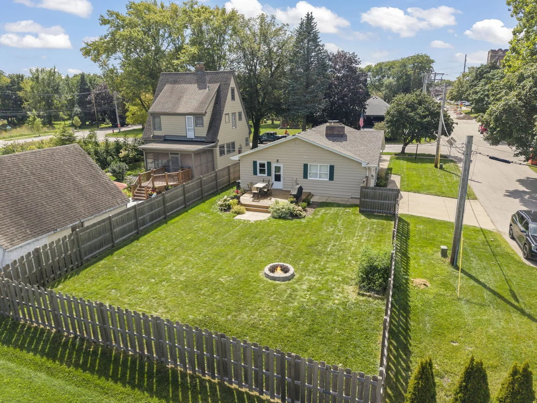 Photo of 805 Walnut Avenue