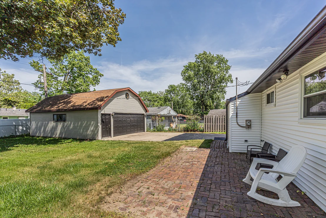 Photo of 3712 Wren Lane