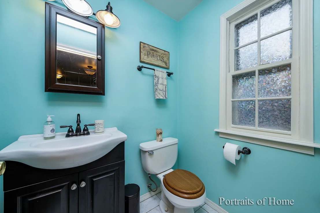 Photo of 806 Lexington Circle