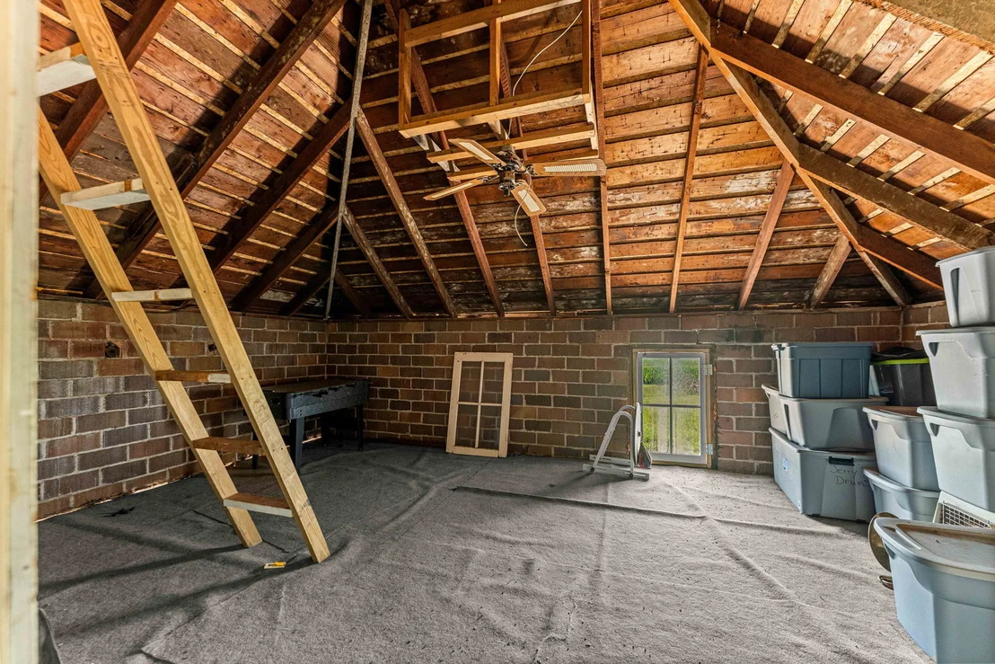 Photo of 1392 RED BRICK Road