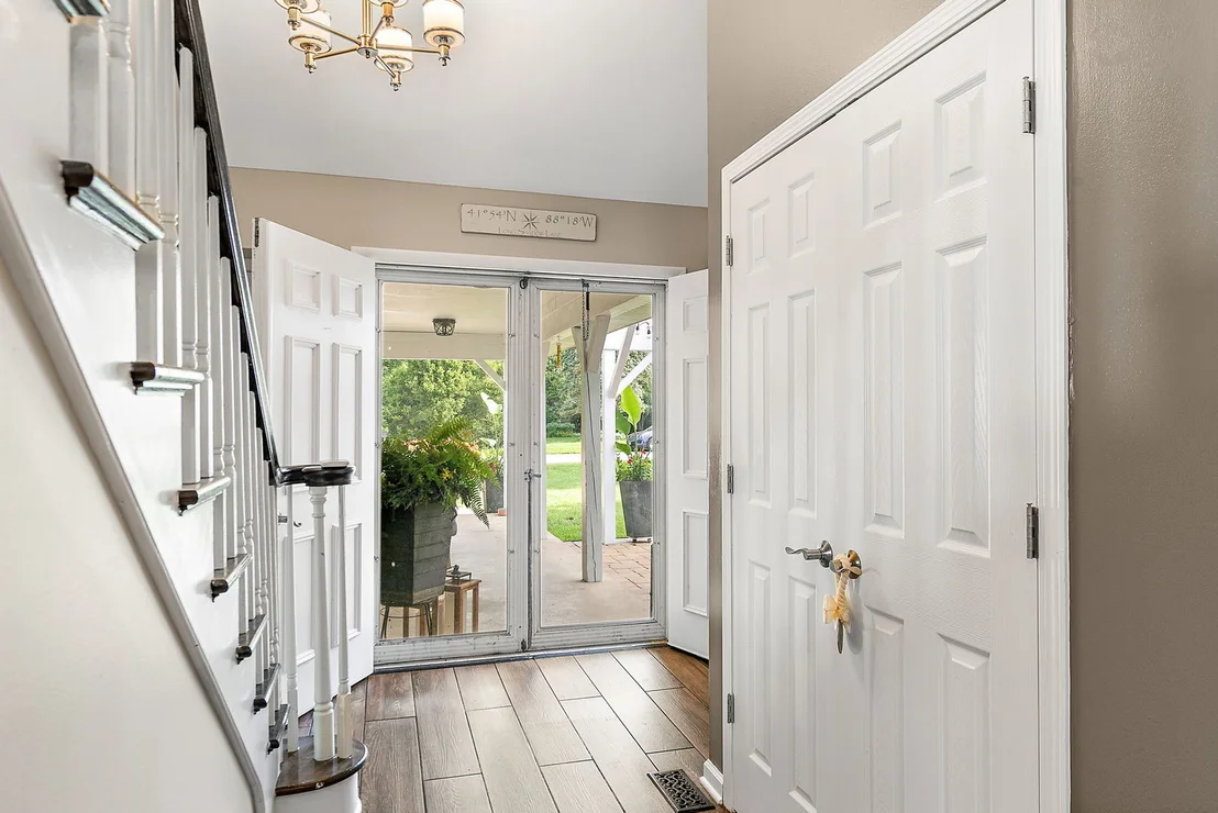 Photo of 40W719 Longshadow Lane