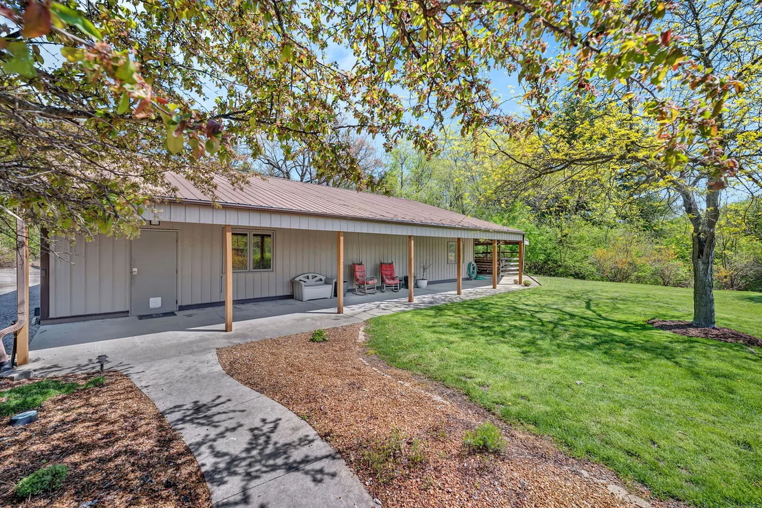 Photo of 4595 Shady Lane