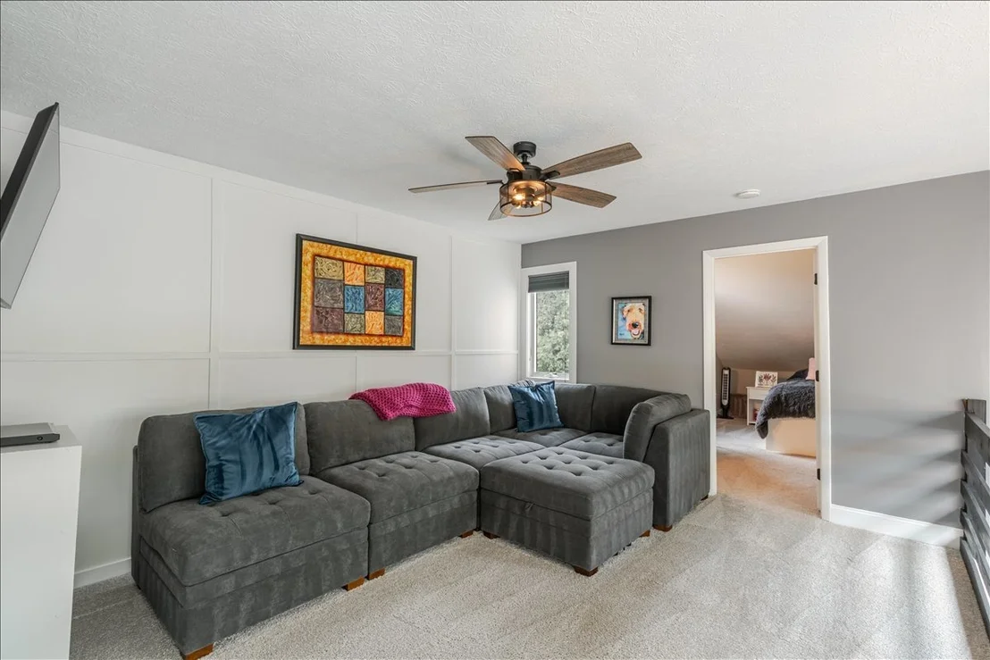 Photo of 6 Kenfield Circle