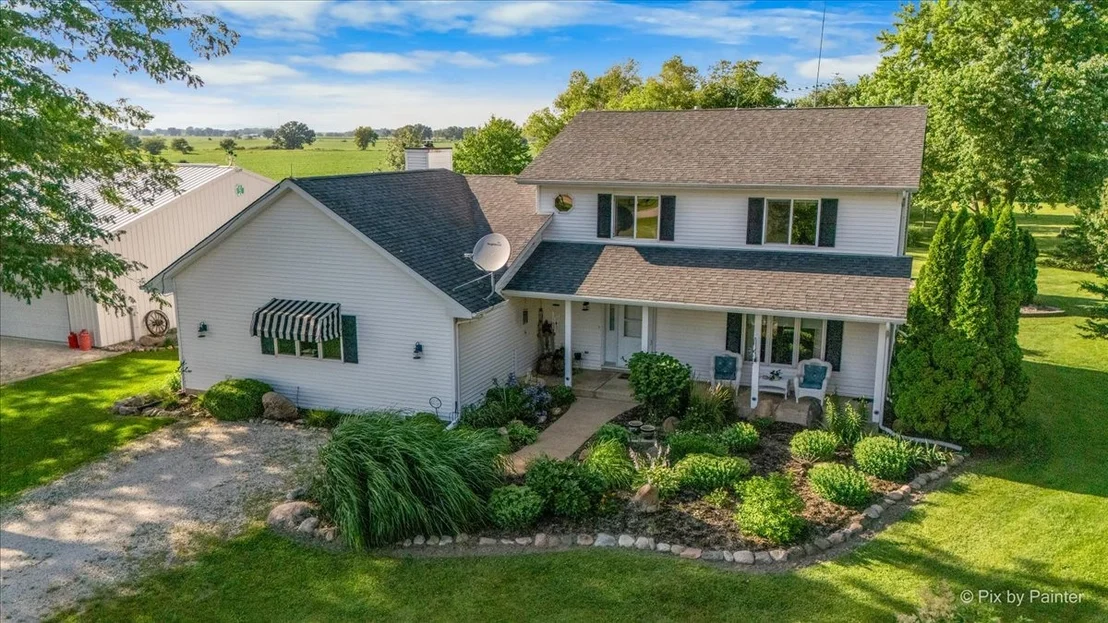 Photo of 49W972 Peterson Road
