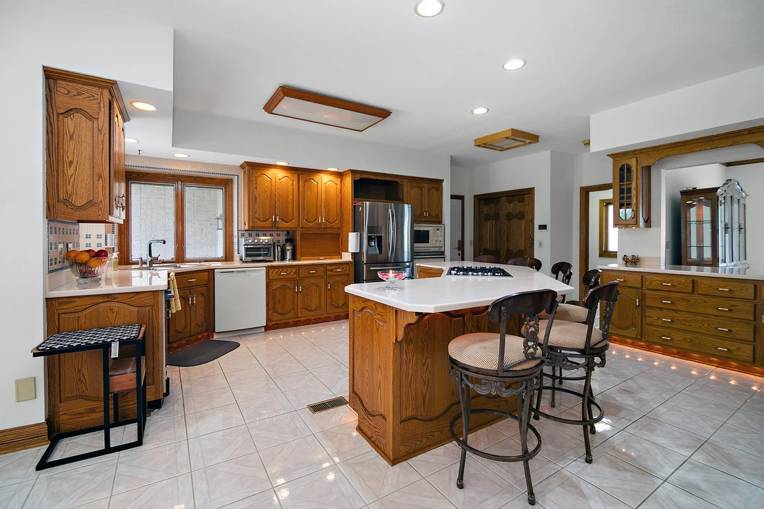 Photo of 284 Barrington Lane