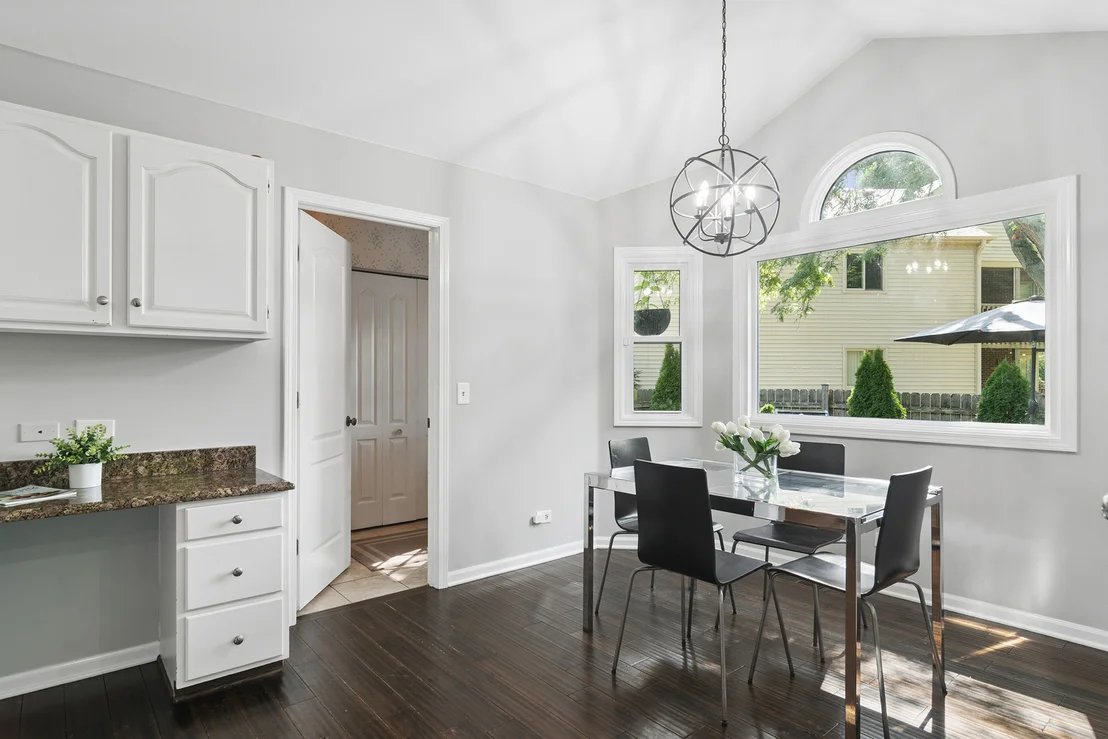 Photo of 634 Raintree Road
