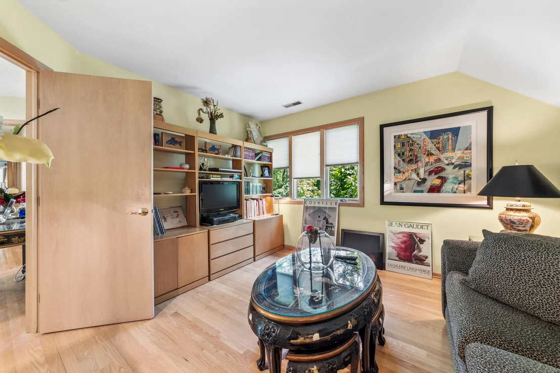 Photo of 304 Apple River Drive