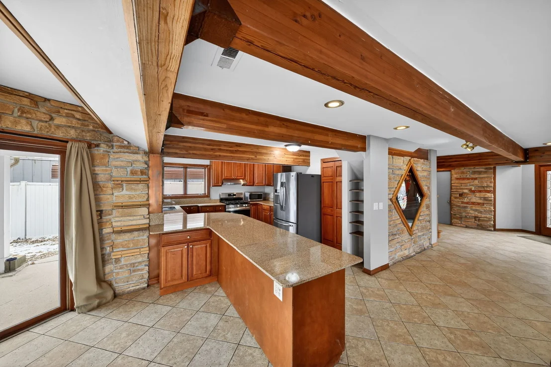 Photo of 6N263 River Drive