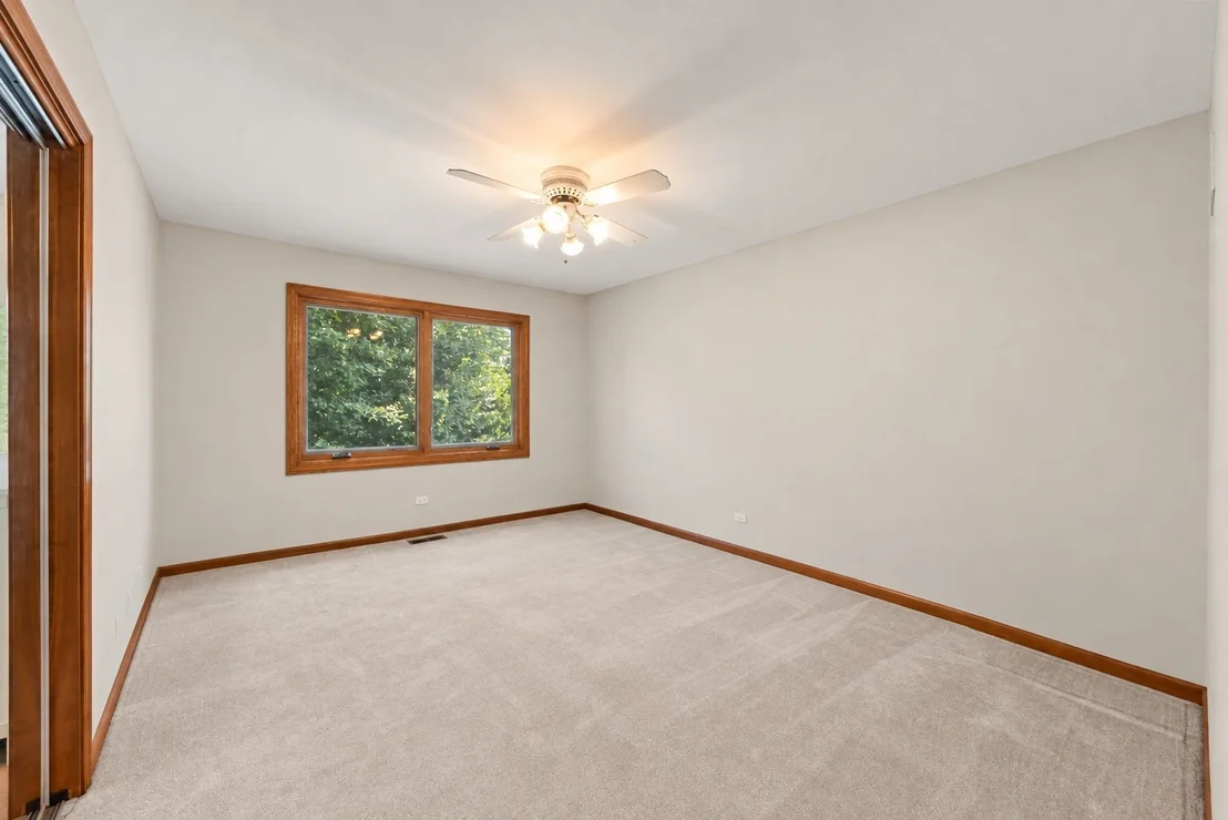 Photo of 8S765 Singletree Lane