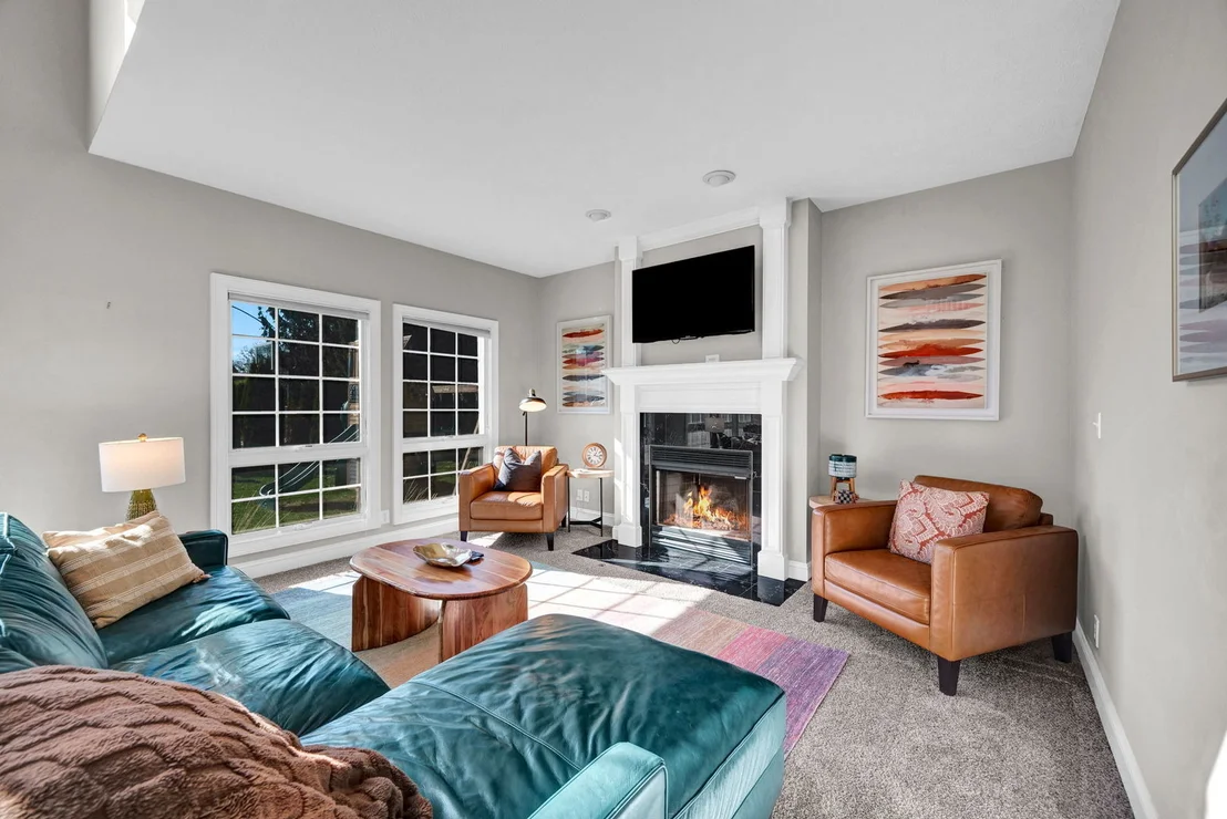 Photo of 2106 Foxtail Road