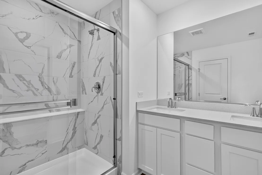 Photo of 440 Red Oak Circle