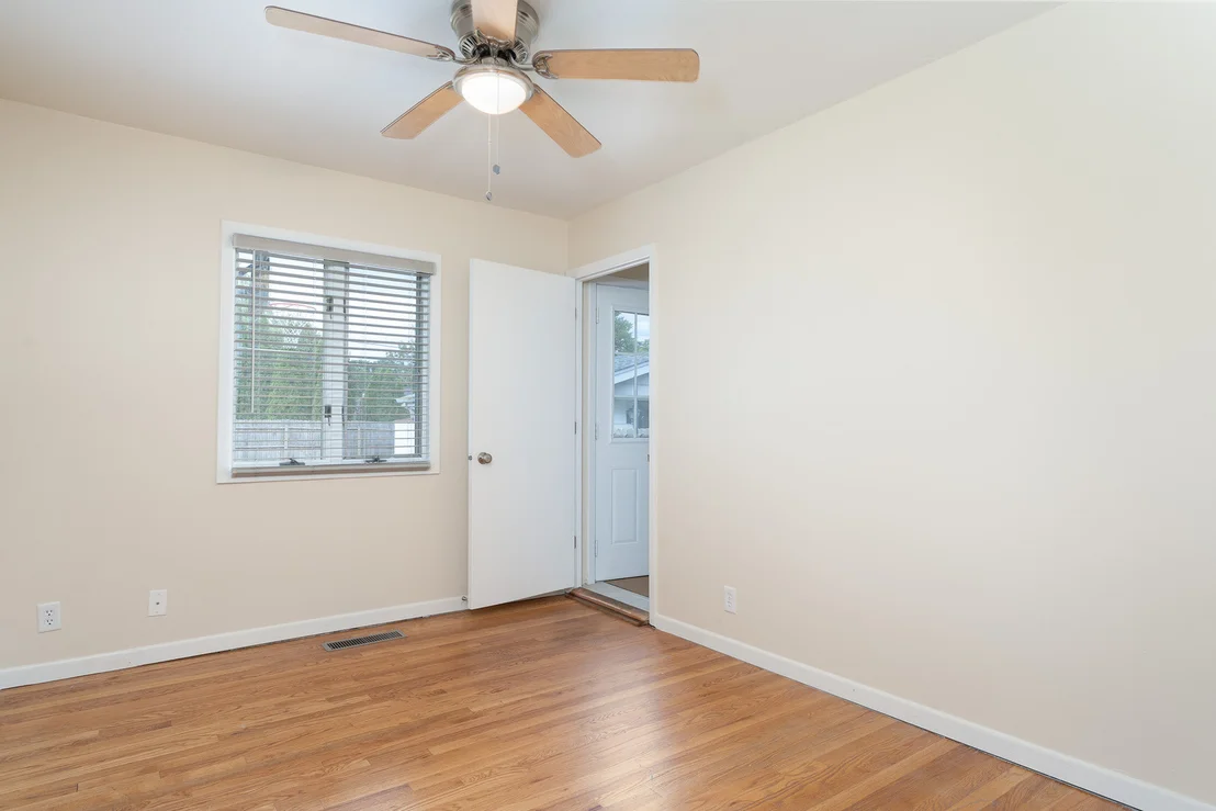 Photo of 815 Pearson Drive