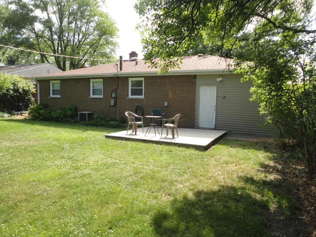Photo of 6325 Dunham Road