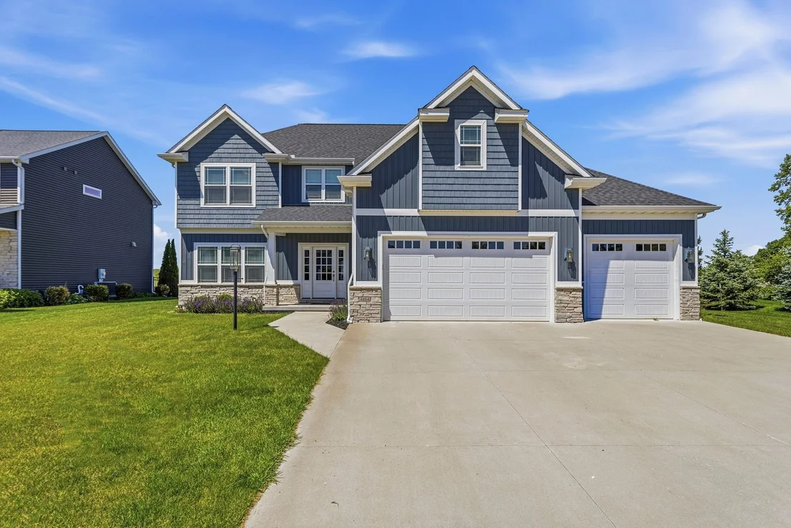 Photo of 4804 Oakdale Drive